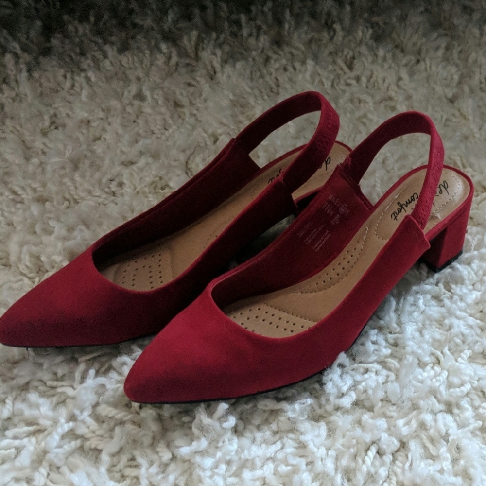 Pointed toe slingback sandal heels